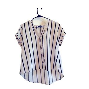 💖 Stripped button down blouse